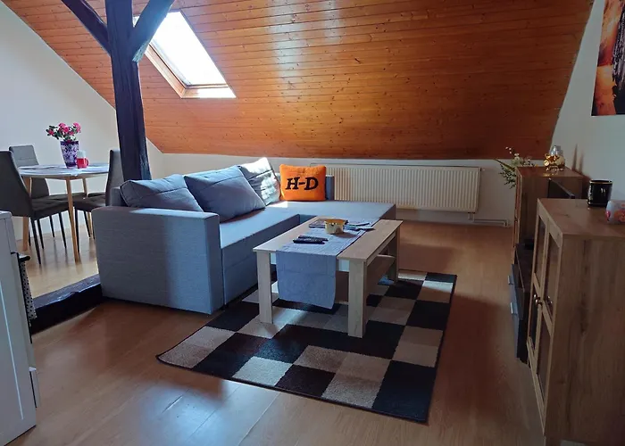 Lägenhet Zukalka 2kk - 3 *