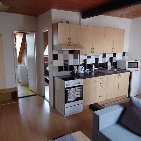 Zukalka 2kk - 3 Apartament *