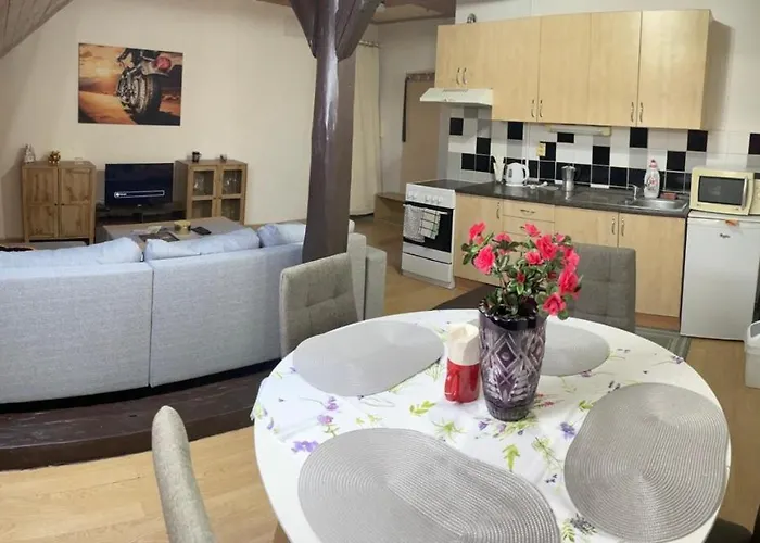 Zukalka 2kk - 3patro Apartment *